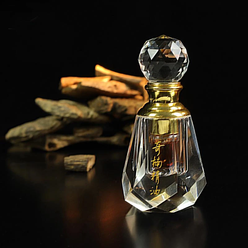 100% Pure Natural White Kynam High Quality Cambodia Oud Oil Heavy & Lasting Scent Co2 Ultra-low Temperature Extraction 2g